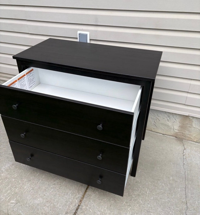 IKEA Dresser in Good Condition - photo 5