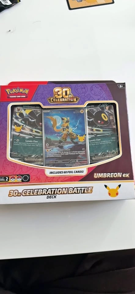 Pokemon 30th Celebration Battle Deck Umbreon ex