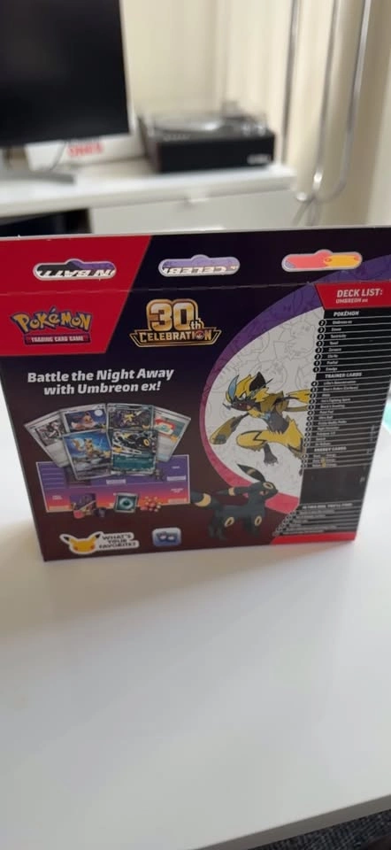 Pokemon 30th Celebration Battle Deck Umbreon ex - photo 3