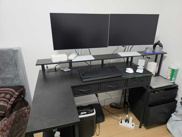 L-Shaped Desk with Ergonomic Office Chair