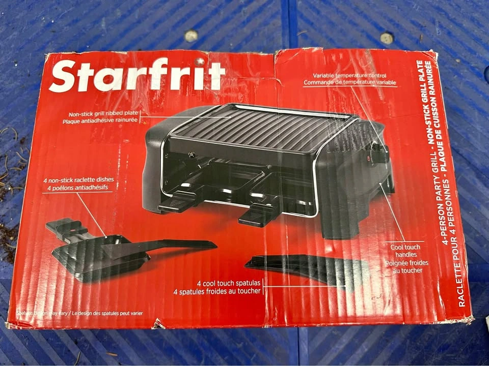 Starfrit 4-Person Party Grill