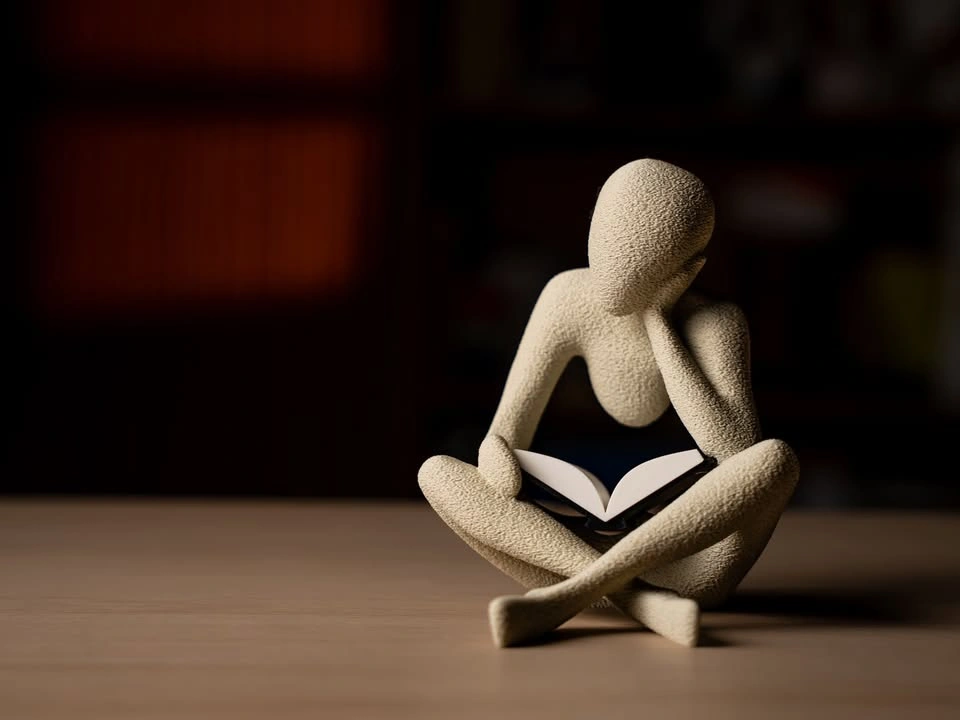 6-Inch Reading Figurine – Book Lover Gift & Shelf Decor - photo 2