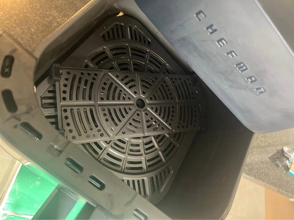 Chefman Air Fryer - photo 4