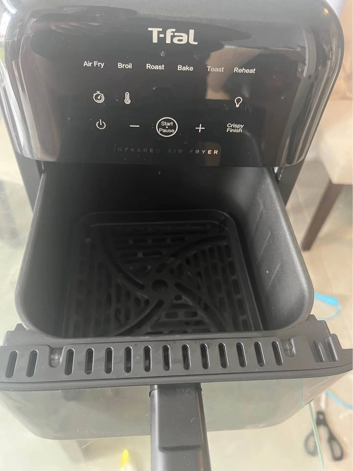 T-fal Infrared Air Fryer 5.3Qt 5L - photo 4