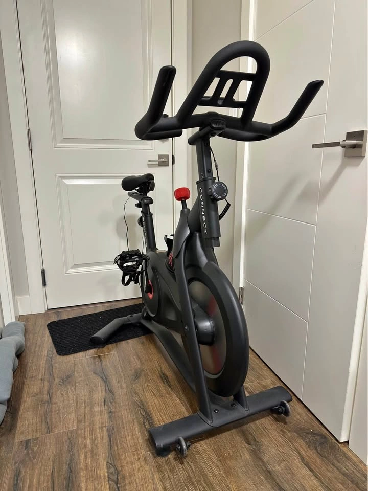 Echelon Connect Sport Indoor Cycling Bike
