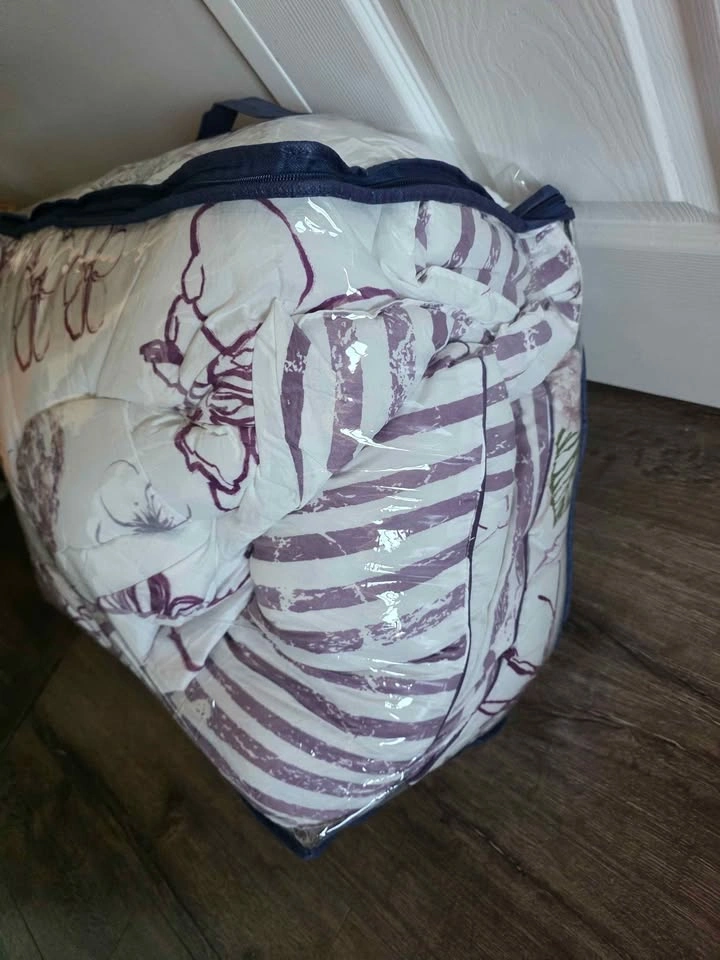 Queen Comforter 7-piece set - photo 3