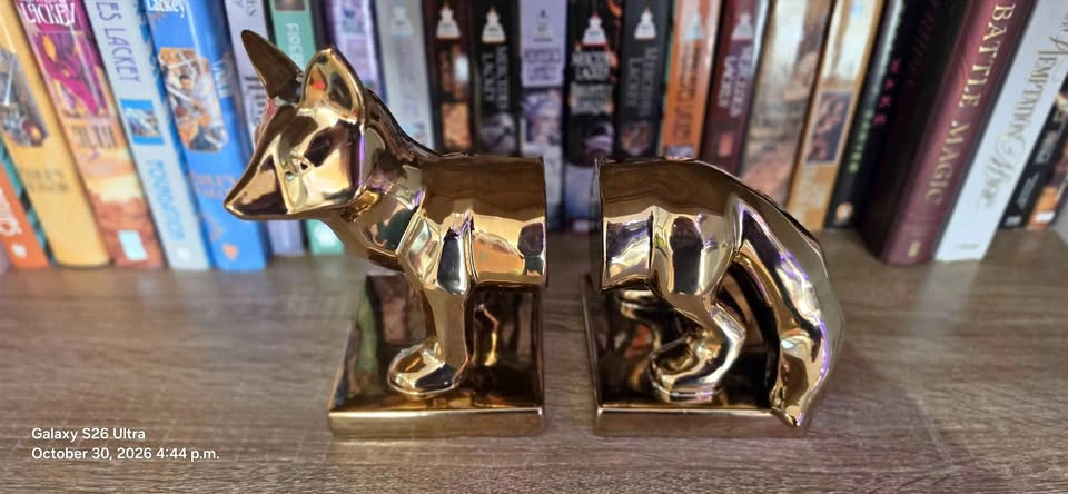 Gold Fox Bookends decor