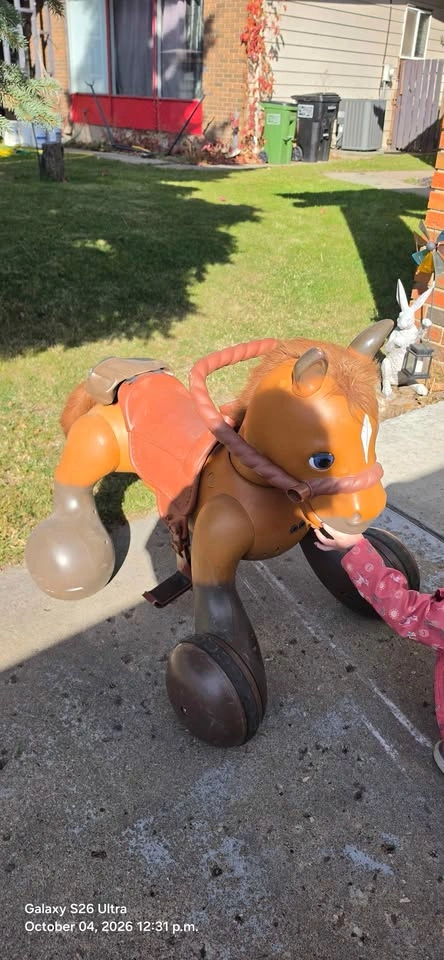 Kidtrax rideamals Scout Pony - photo 3