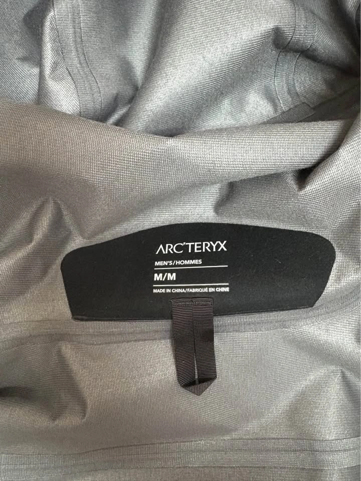 Arc'teryx Sabre Jacket male, mint condition never worn - photo 3