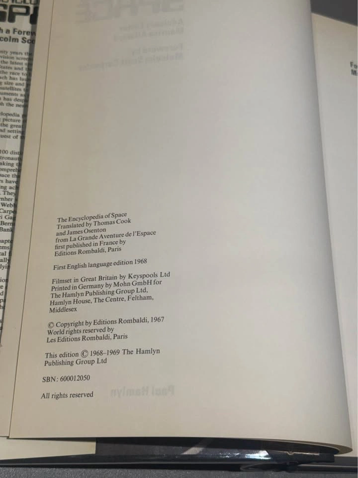 The Encyclopedia of Space (1968) - photo 3