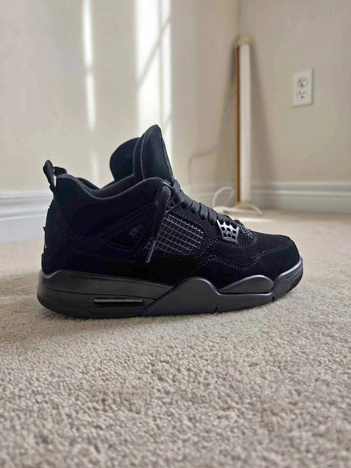 Jordan 4s Black, Size 8