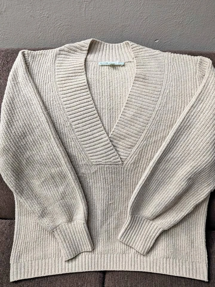 Cleo Sweater (XL)