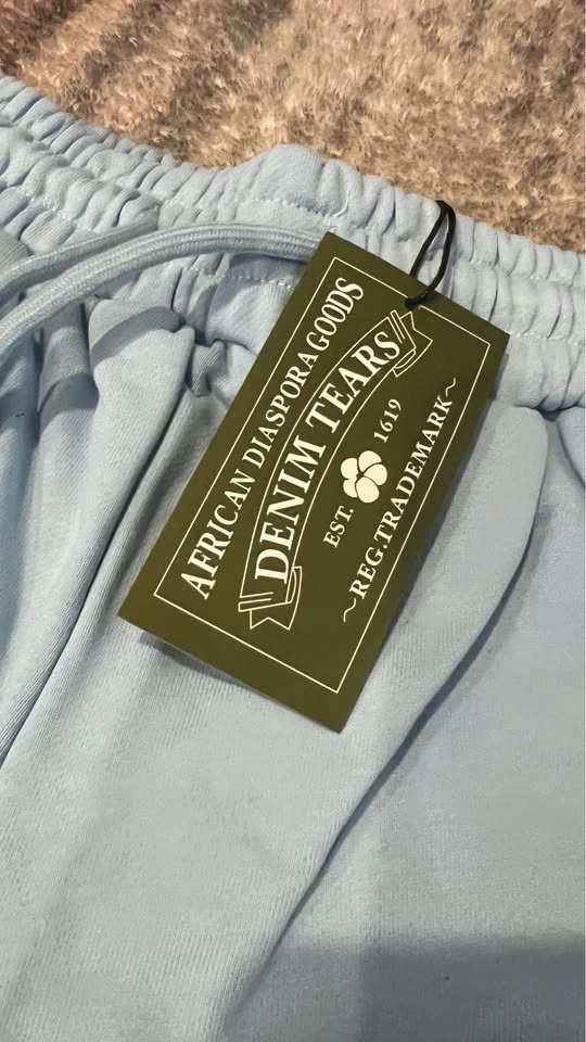 Denim Tears Cotton Wreath Sweat Shorts - photo 3