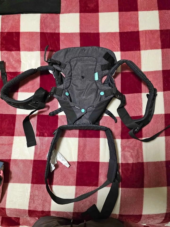 Infantino Baby Carrier