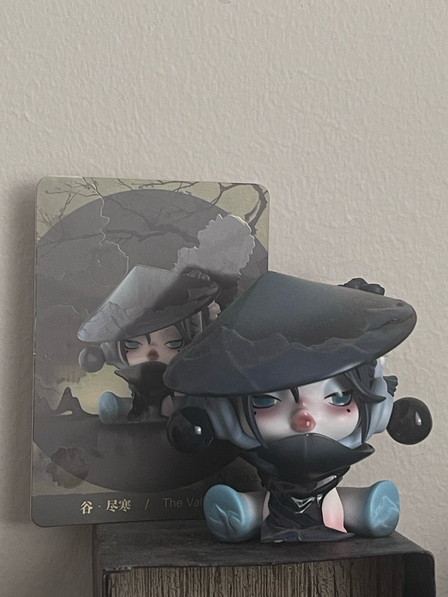 SELLING HIRONOS AND SKULLPANDAS (open to trades too!) - photo 4
