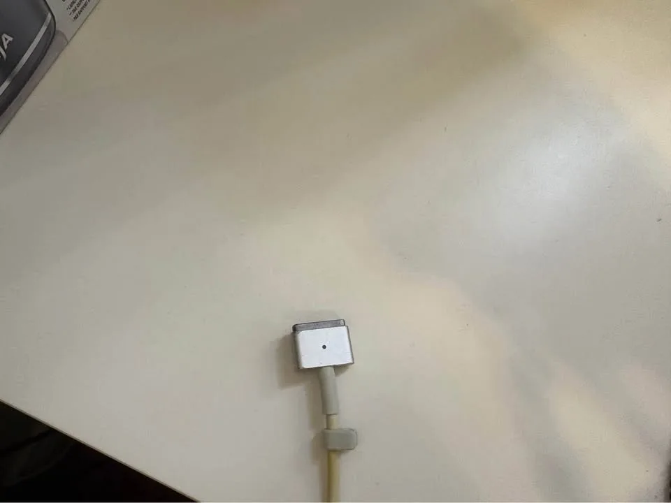 Macbook air 2017 image indicator(4)