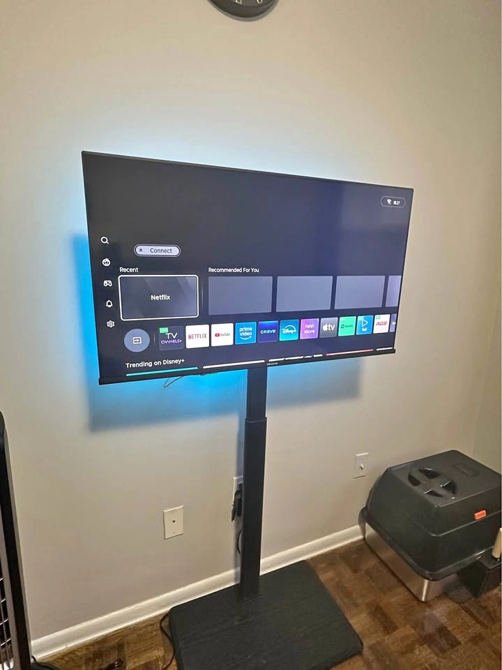Hisense 40” Smart TV (A4KV) with Stand