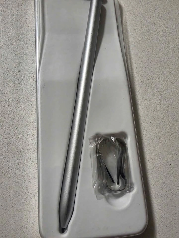 Samsung tablet Pen with Replacement Nibs - photo 2