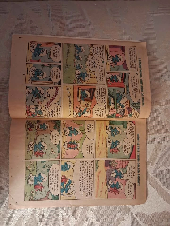 Vintage Smurfs Comic Book #3 Marvel Comics (1983) - photo 2