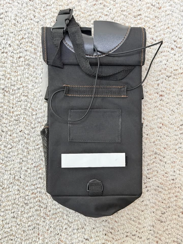 New Foldable Car Trash Can - photo 2