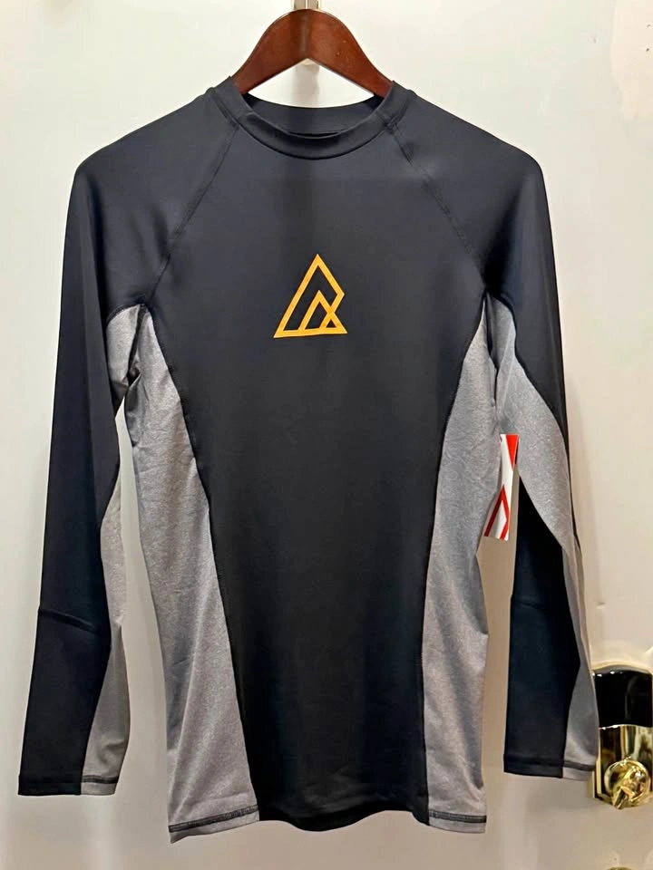 NEW Ripzone Men's Amherst Longsleeve Rashguard Shirt • Small