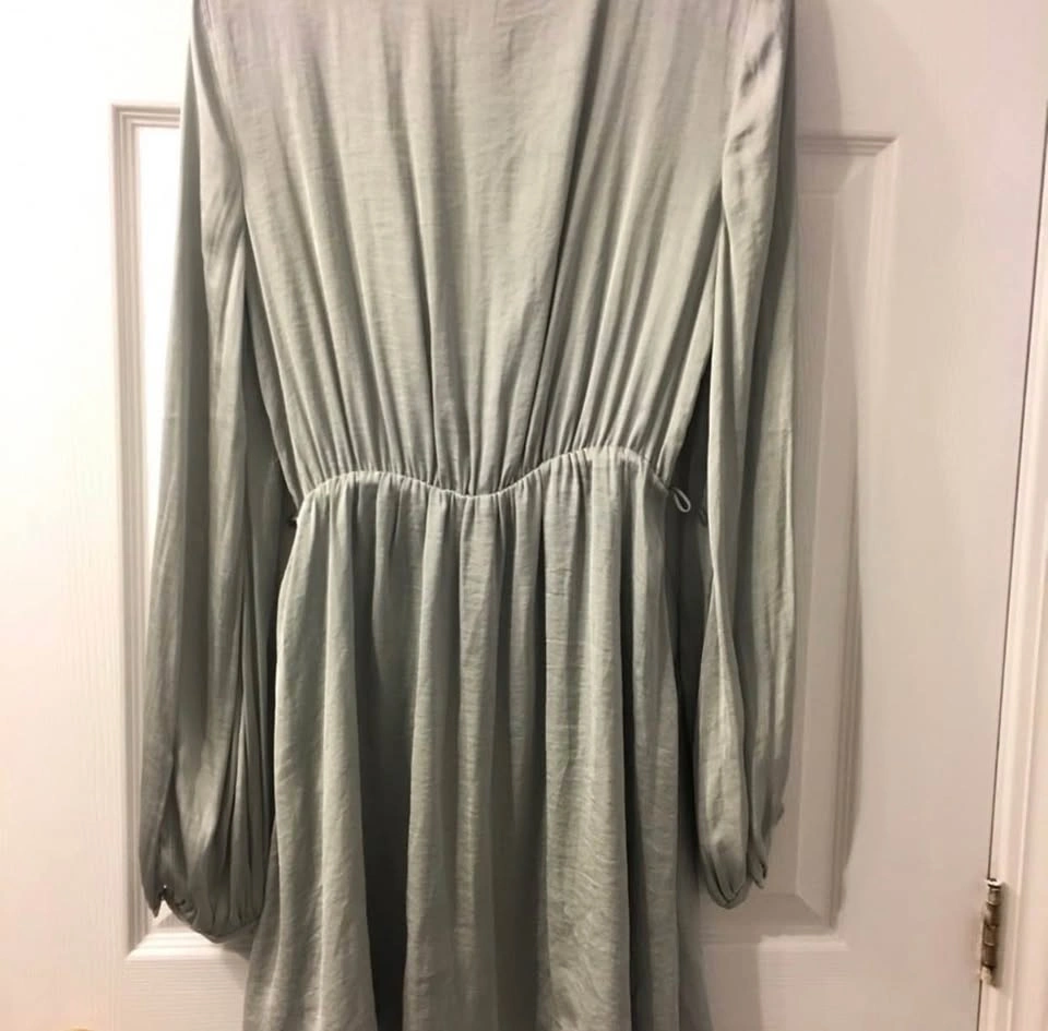 Silky dress with belt US4 - photo 3
