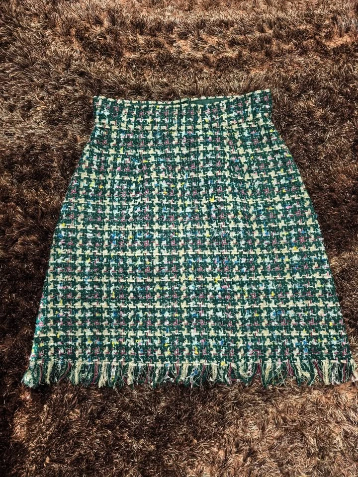 Tweed skirt waist around 66cm - photo 2