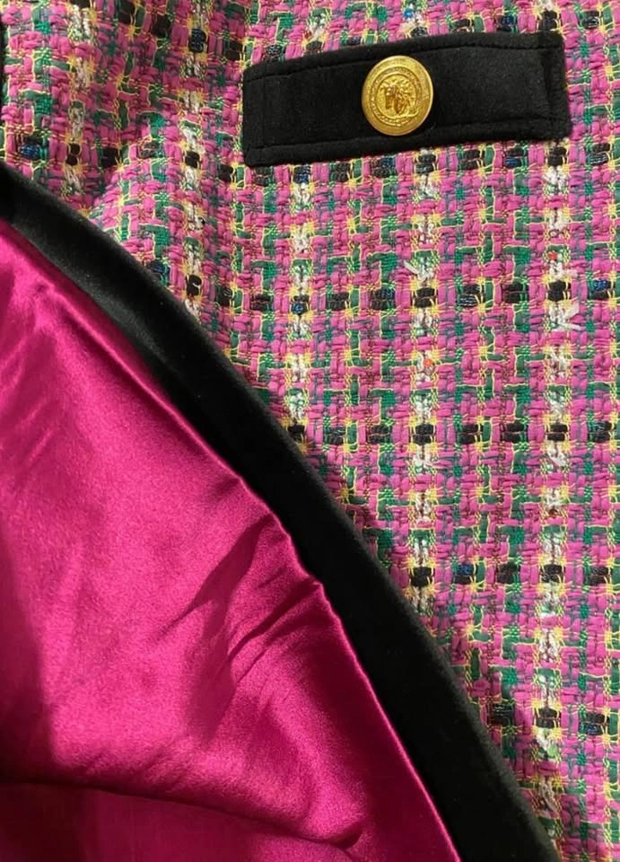Tweed skirt in silk lining - photo 2