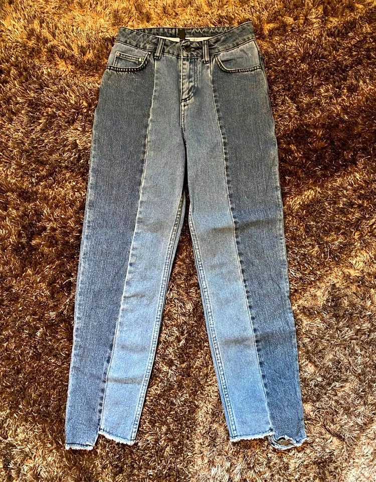 Topshop jeans US2/W25