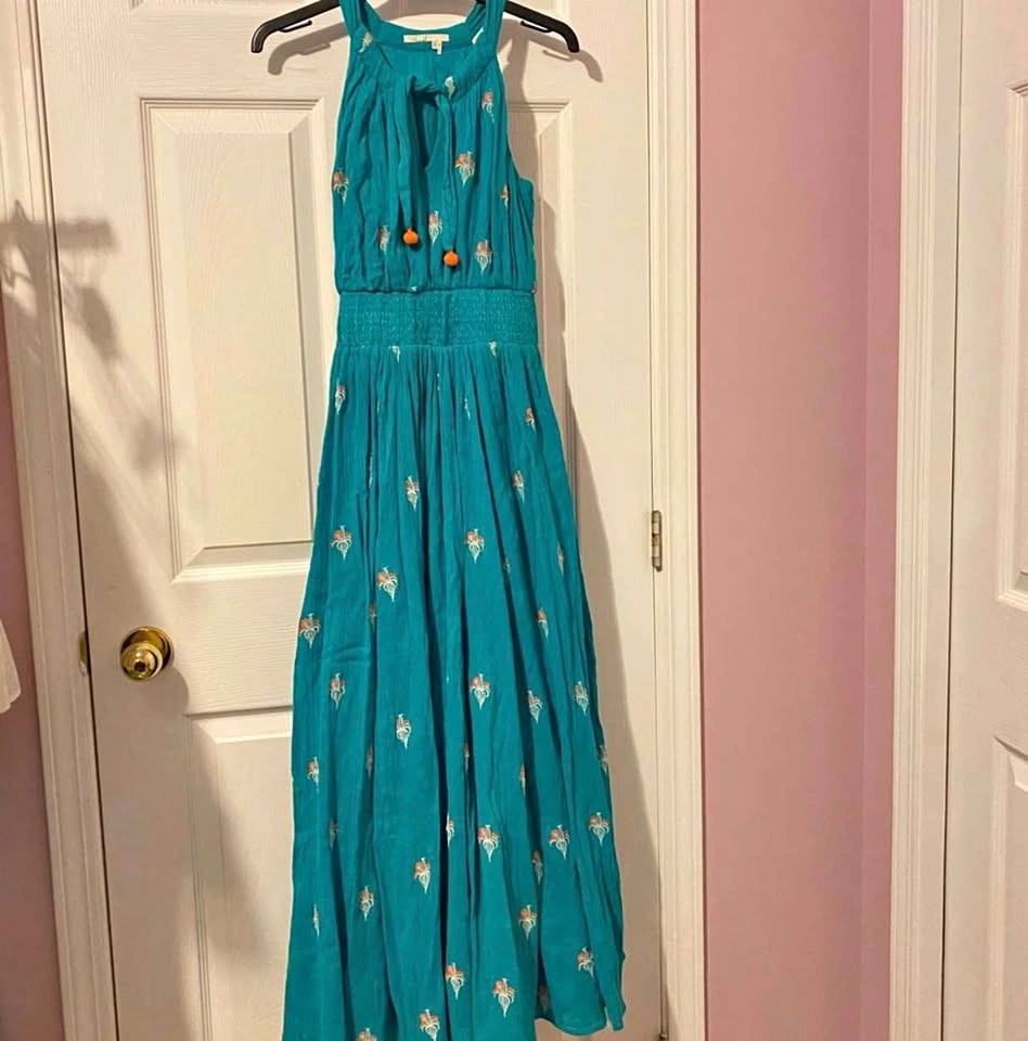 Embroidery sleeveless dress size 0