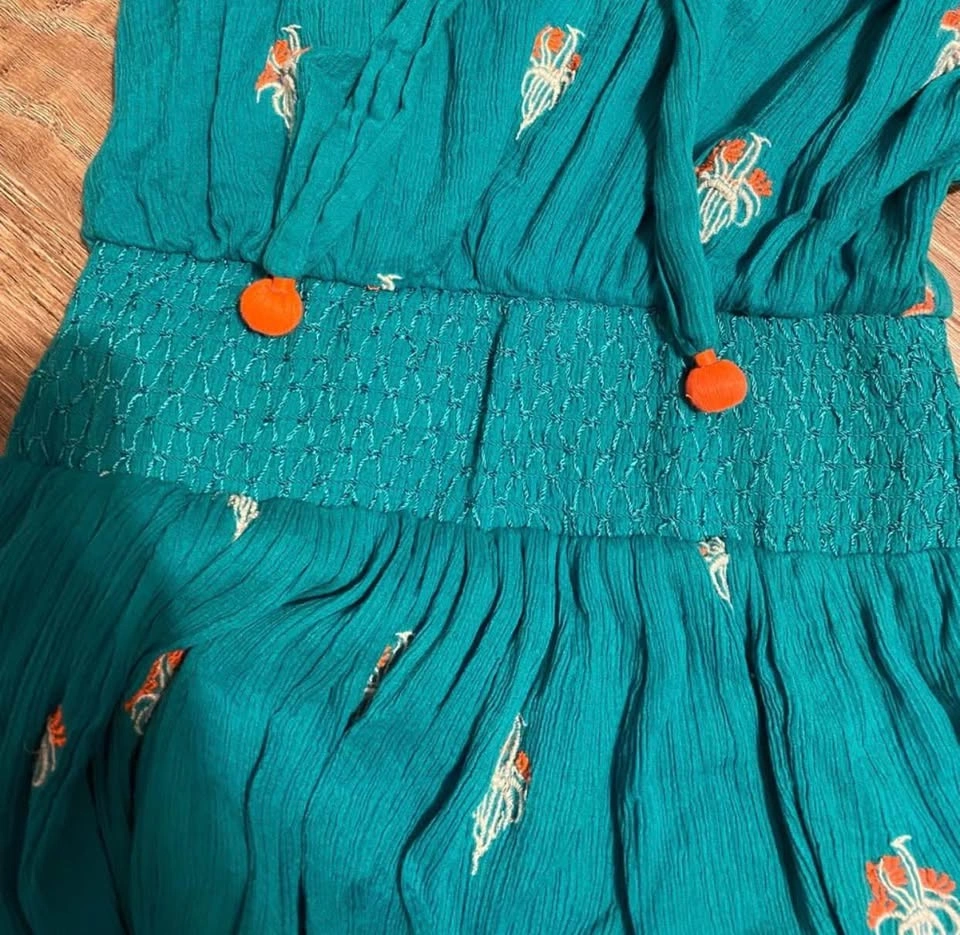 Embroidery sleeveless dress size 0 - photo 4