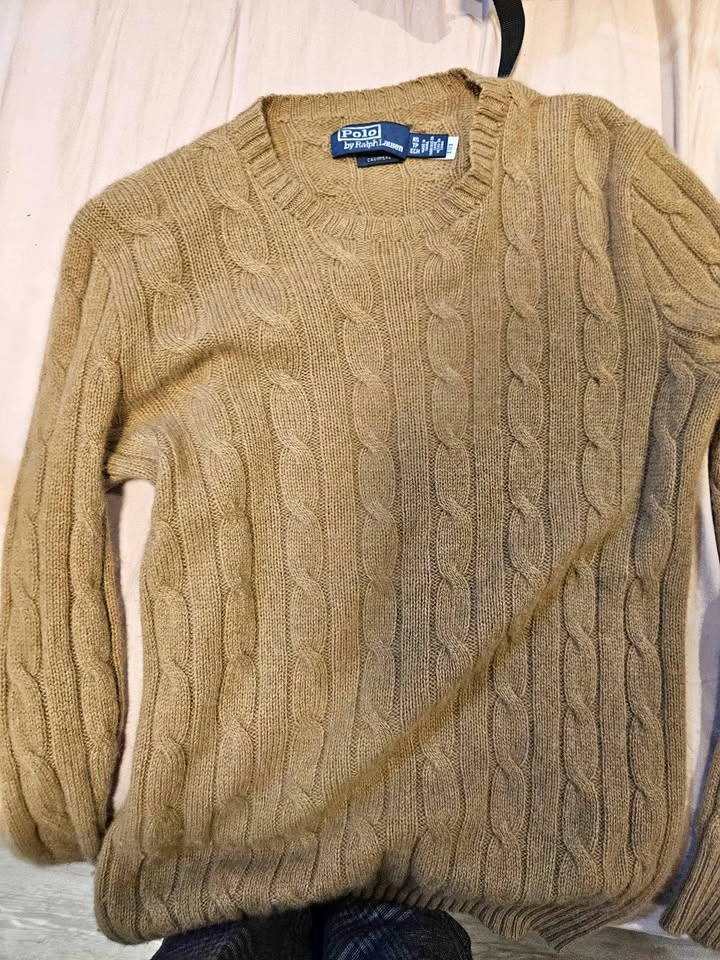 Ralph Lauren Iconic Cableknit 100% Cashmere Sweater