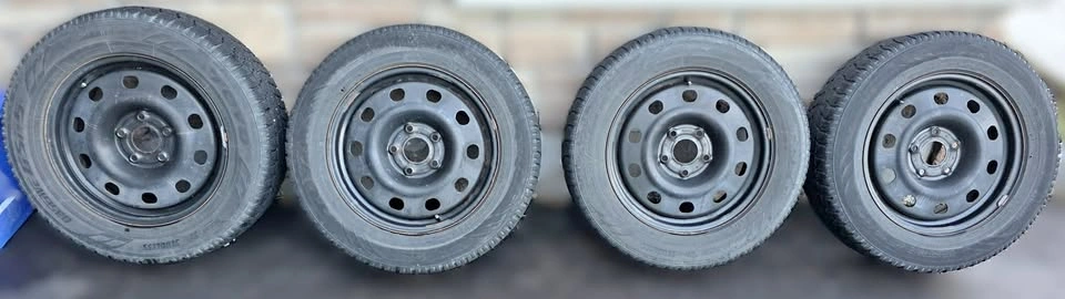 Winter Tires 225/65R17 102S - Toyo Observe GSi-5 - $419 OBO