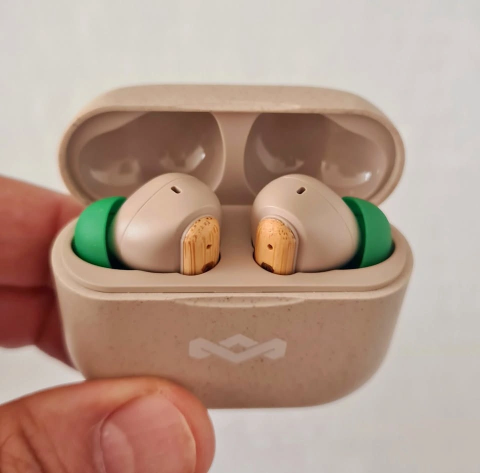 House of Marley Little Bird Earbuds (Cream)