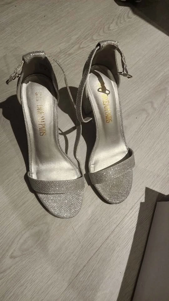 DREAM PAIRS Women's Chunk Low Heel Pump Sandals Size 5.5 - photo 5