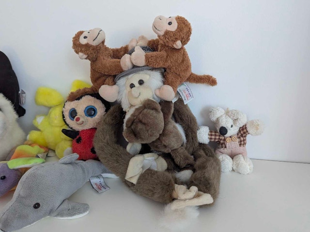 Gund and Ty Plush Toys Assortment - photo 4