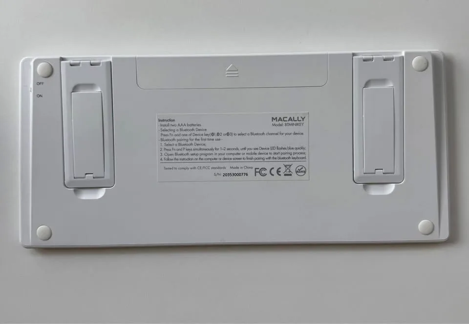 Ipad, PC, Laptop wireless bluetooth keyboard image indicator(2)