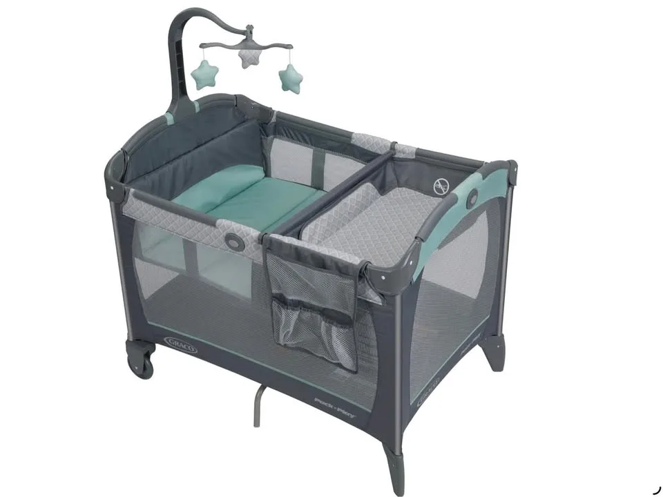 Graco Pack and Play Change 'n Carry Playard image indicator(10)