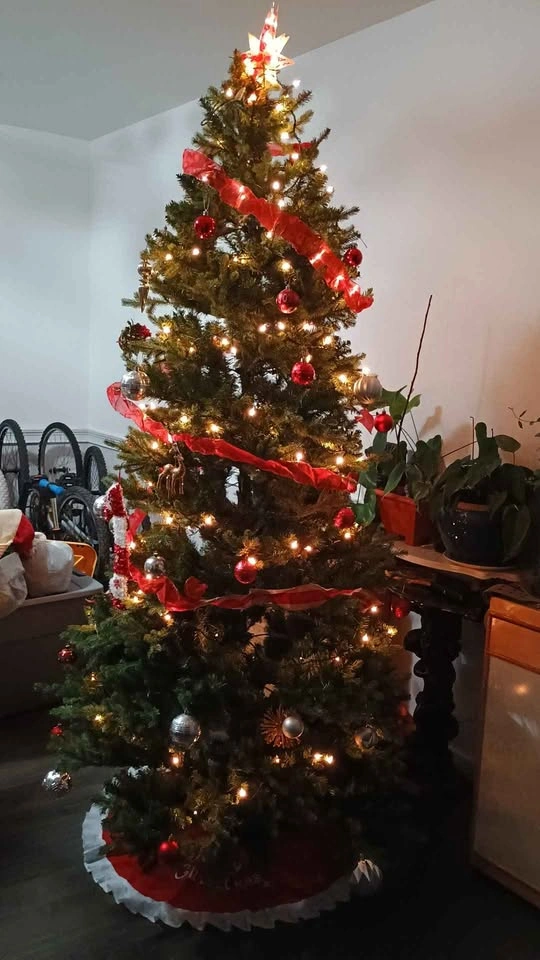 7.5ft Large Christmas Tree - photo 4