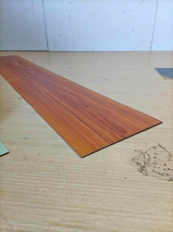 Wood-Grain Vinyl Flooring 1mm (36 pack)