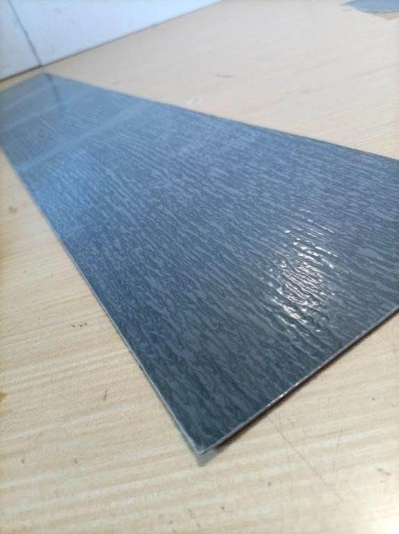 Wood-Grain Vinyl Flooring 1mm (36 pack) - photo 3