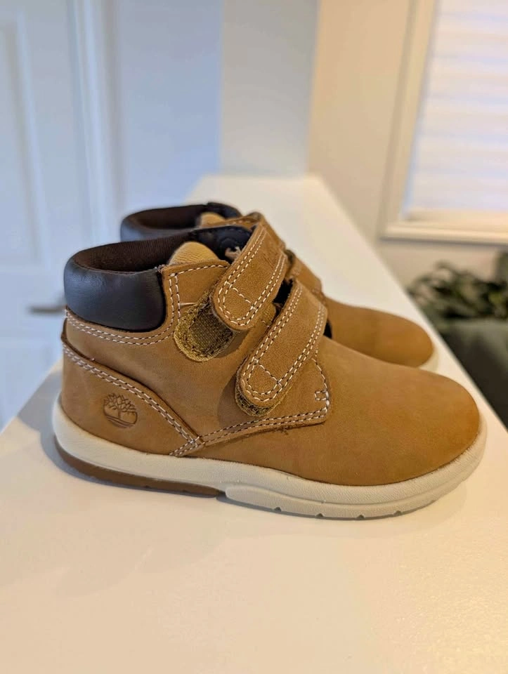 Brand New Kids Timberland Wheat Boots - Size Medium Toddler