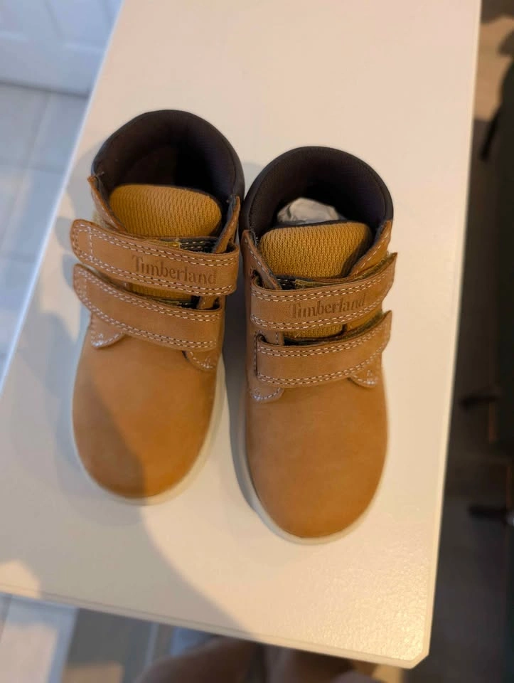 Brand New Kids Timberland Wheat Boots - Size Medium Toddler - photo 4