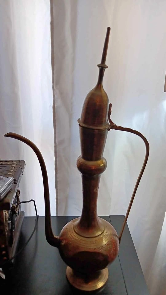 Vintage Solid Brass Hand Engraved Dallah