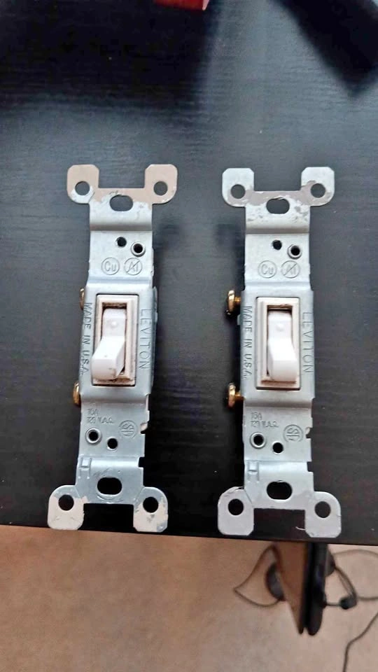 Leviton Single Pole Toggle Switches