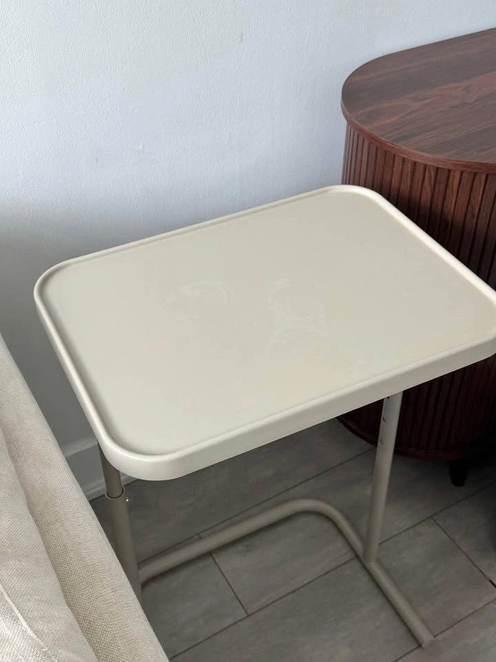 Small desk/laptop stand from ikea - photo 4