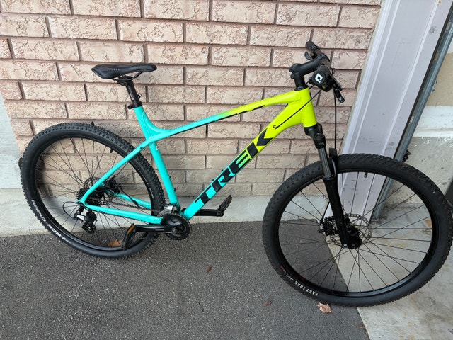 Trek Marlin 5 XXL Mountain Bike
