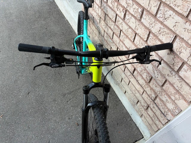 Trek Marlin 5 XXL Mountain Bike - photo 4