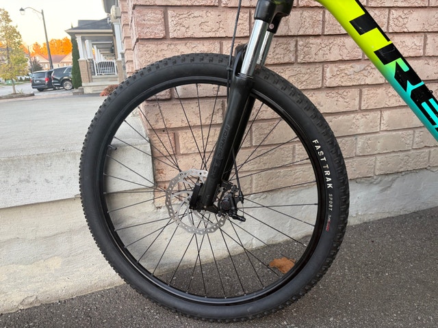 Trek Marlin 5 XXL Mountain Bike - photo 5