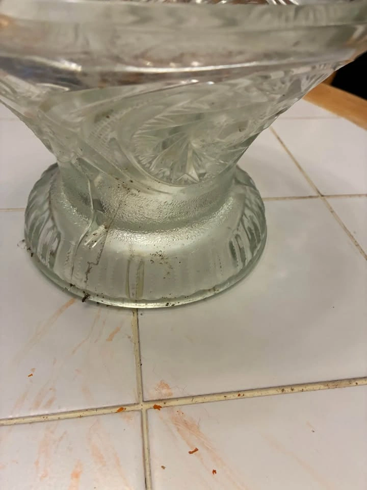 Clear Glass Candy Bowl - photo 3